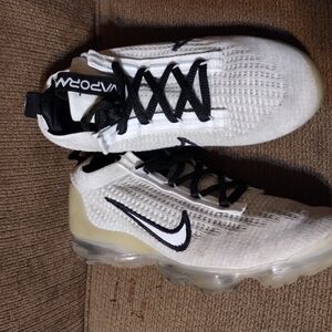 Nike Kids White VaporMax Shoes
